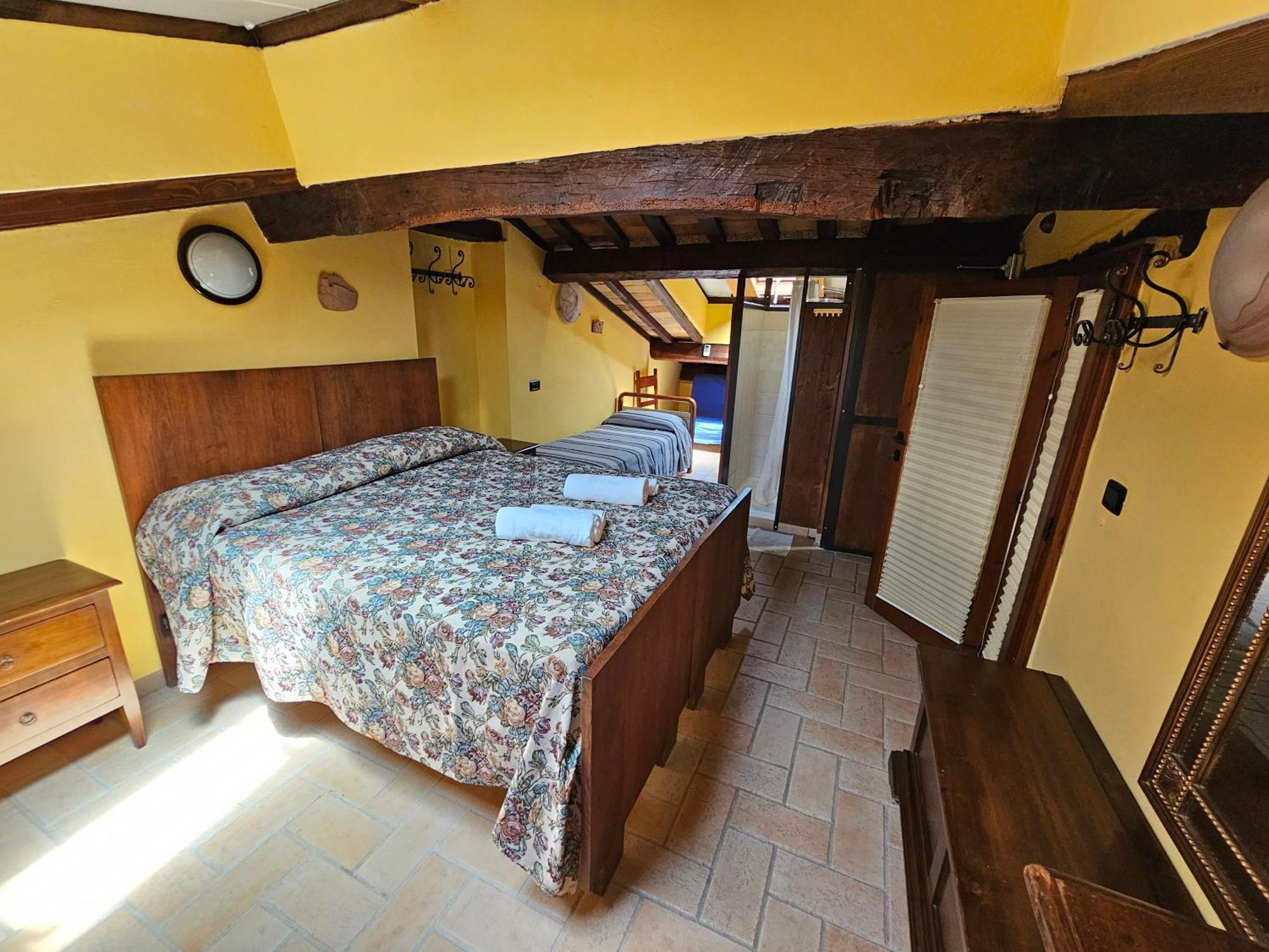 Agriturismo Ca Serrantonio - Ferri Appartamento Rossini อูร์บาเนีย ภายนอก รูปภาพ