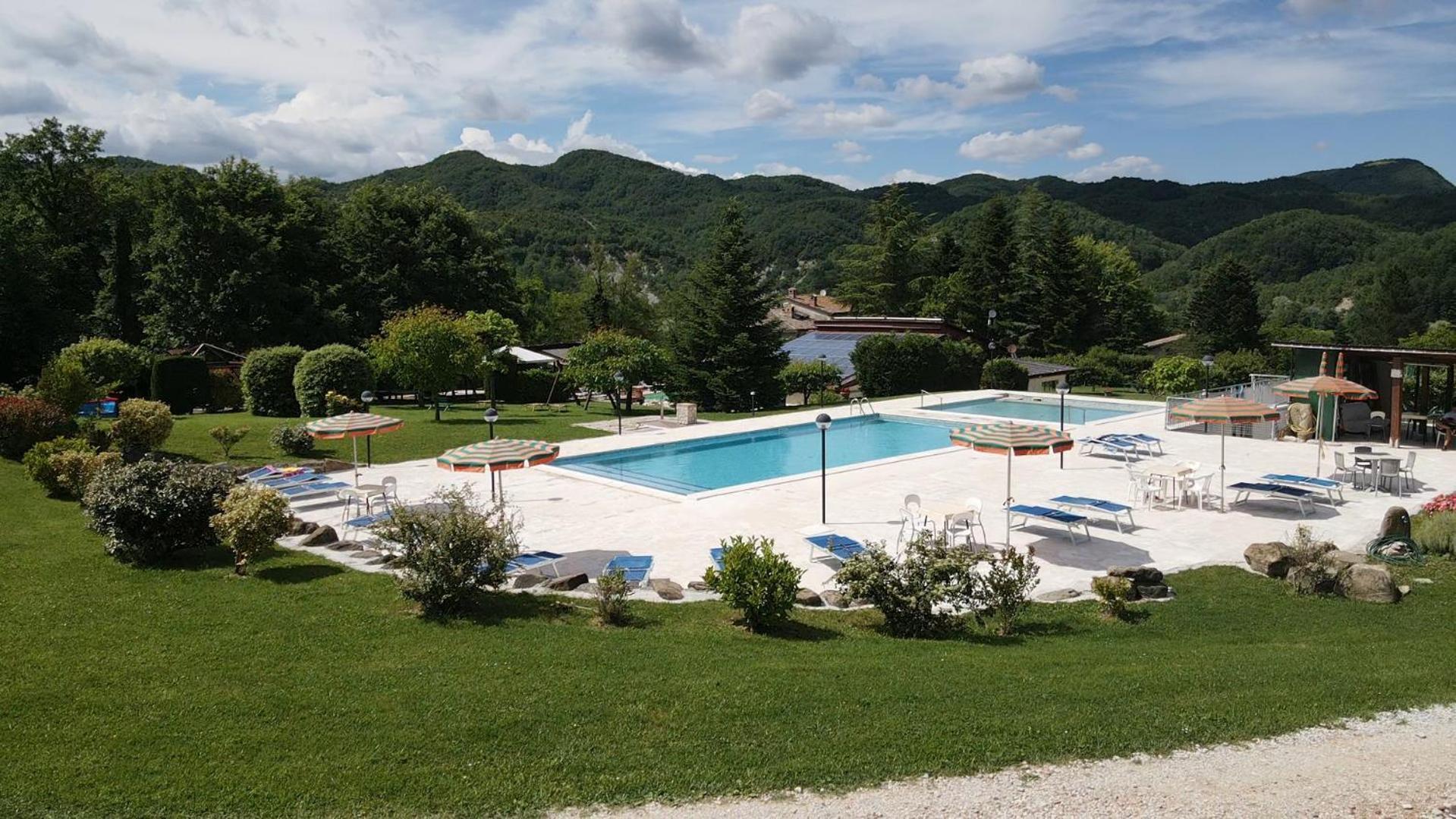 Agriturismo Ca Serrantonio - Ferri Appartamento Rossini อูร์บาเนีย ภายนอก รูปภาพ