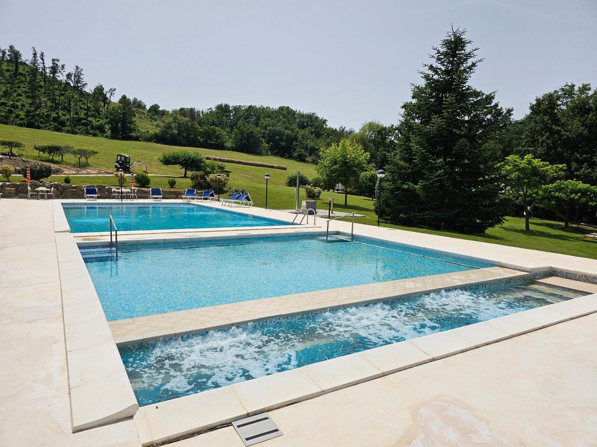 Agriturismo Ca Serrantonio - Ferri Appartamento Rossini อูร์บาเนีย ภายนอก รูปภาพ